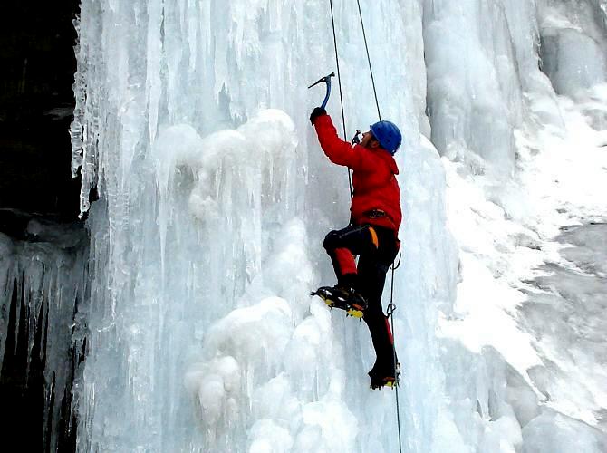 Icicle Canada Waterfall Ice Climbing Course
